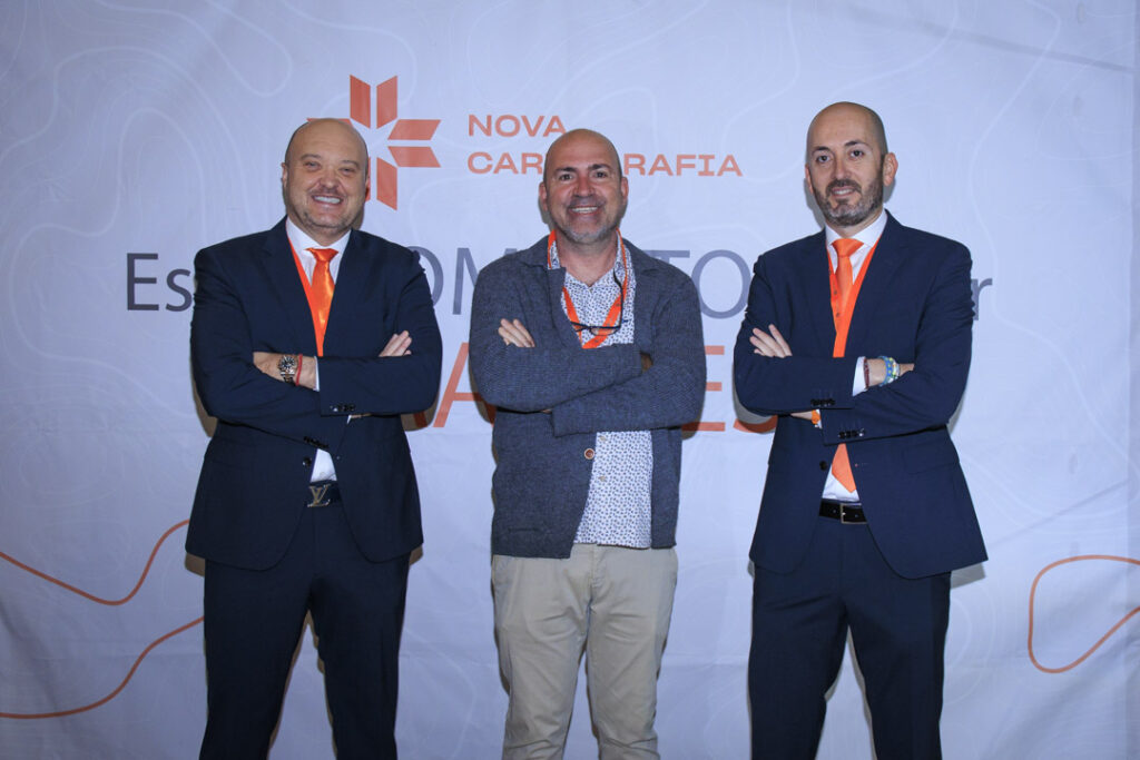 Nova Cartografía con representante CIPFP Vicente Blasco Ibáñez