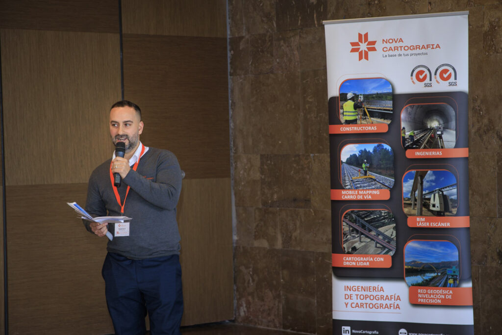 Francisco Ruiz gestor de flotas y vehículos Nova Cartografía